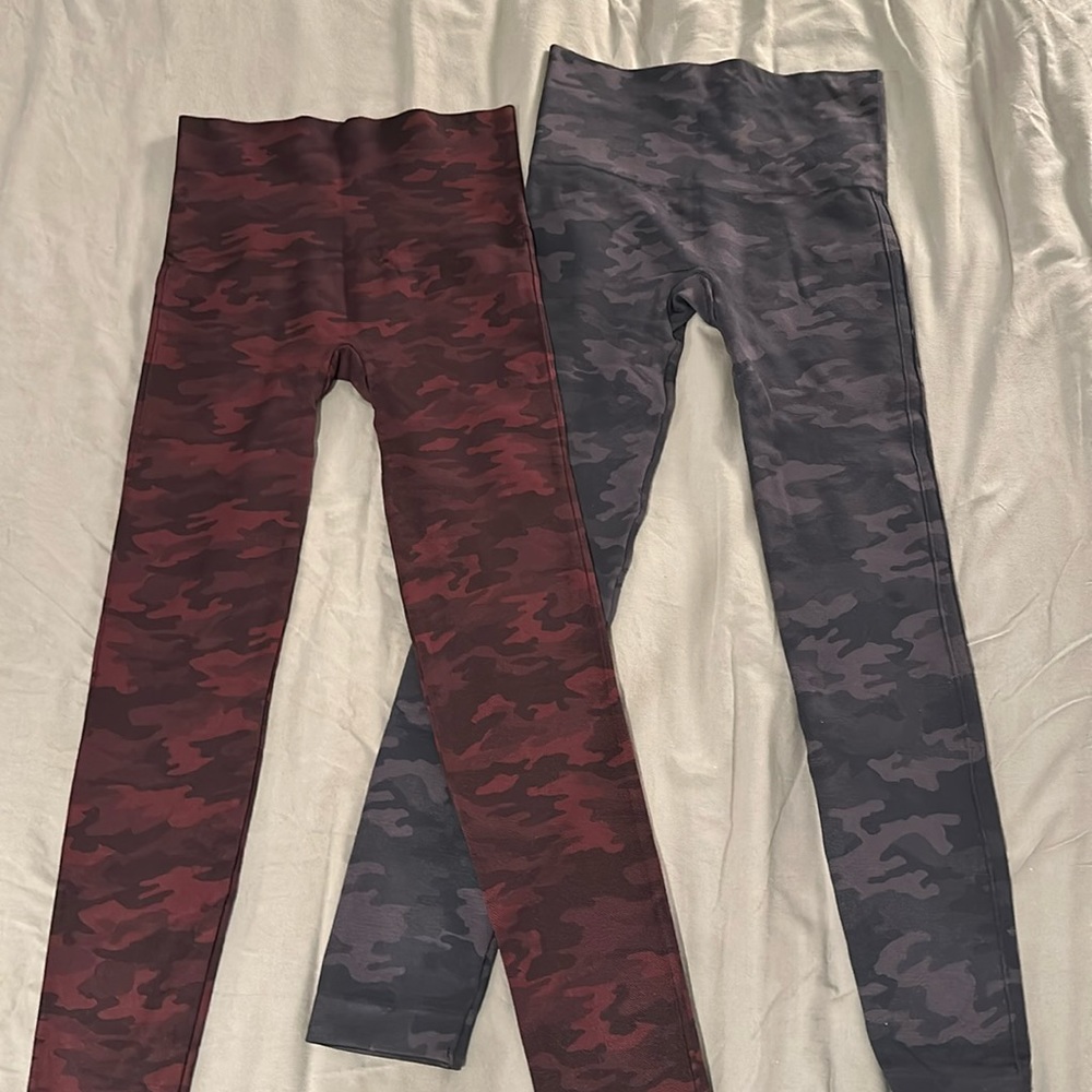 Spanx Seamless Camo Leggings